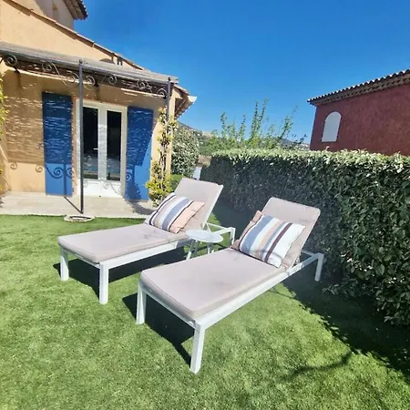 Mont Cabasse Comfortable Sainte-Maxime