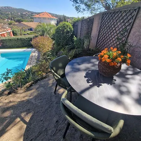 Mont Cabasse Comfortable * Sainte-Maxime